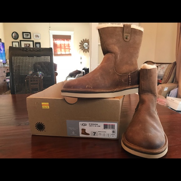 UGG boots - Picture 3 of 5